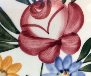 Blog Le plaisir d'acheter d'occasion, détail d'une assiette